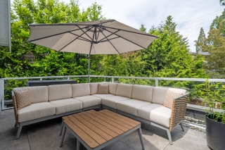 1535 E 5th Ave, Vancouver, BC V5N 1L6, Canada, ,  